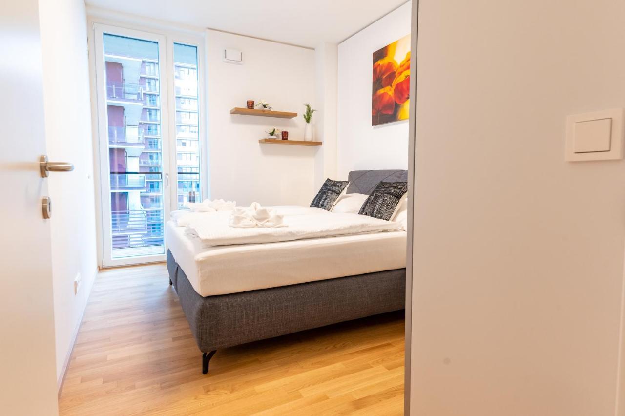 Apartament Over The Roofs Of